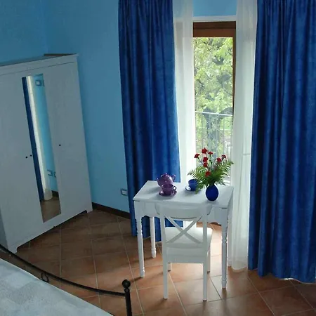 Oda ve Kahvaltı La Casa Di Trizzi