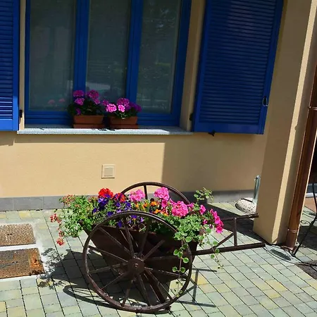 Oda ve Kahvaltı La Casa Di Trizzi Como